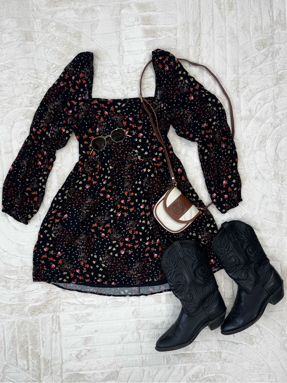 Forever 21 Floral black flowered Long Sleeve Dress - size M